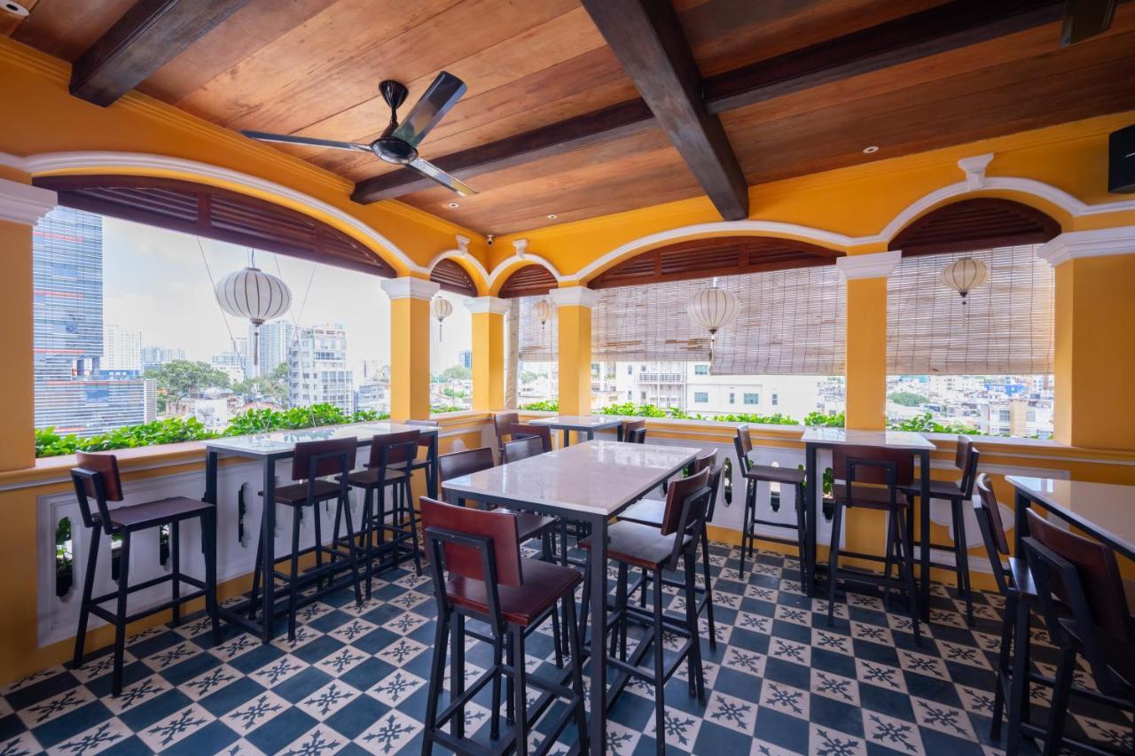 Khách sạn Duc Vuong Saigon - Bui Vien